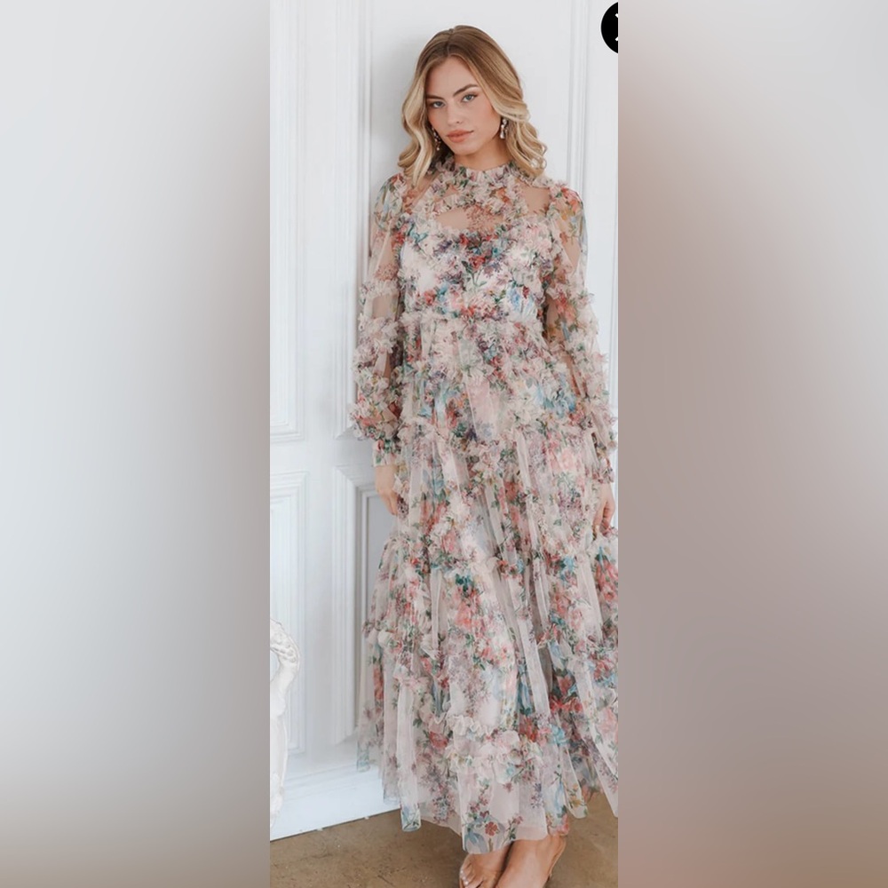 Untamed Petals Dreamer Maxi Dress. NEVER WORN